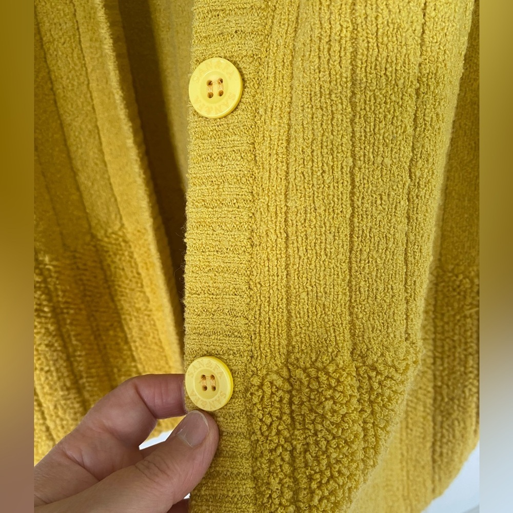 Women's Cardigan - Picture 11 of 13